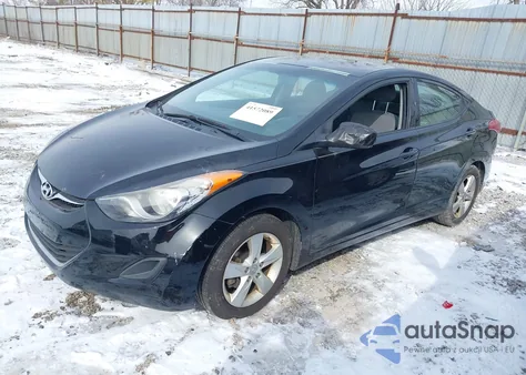 2013 Hyundai Elantra Gls z USA, uszkodzony, nr VIN KMHDH4AE2DU999954